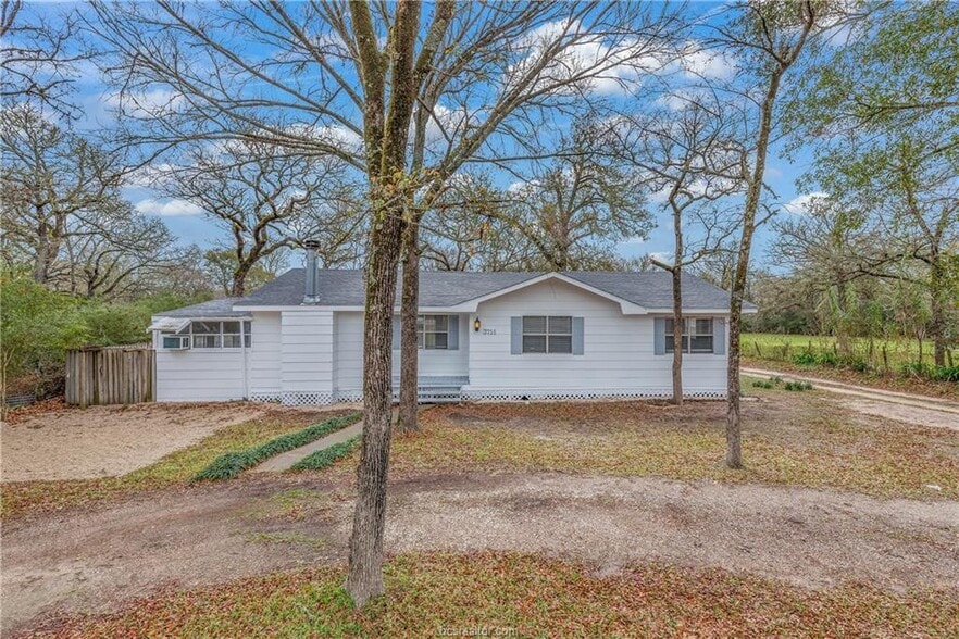 Primary Photo Of 3755 W Villa Maria Rd, Bryan Flex For Sale
