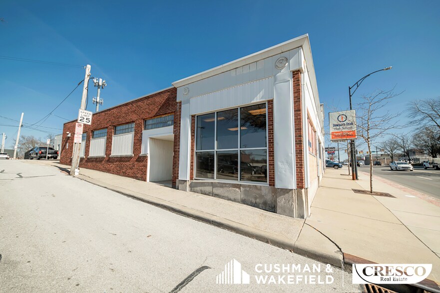 More Photos Of 275 W Market St, Akron Freestanding For Sale
