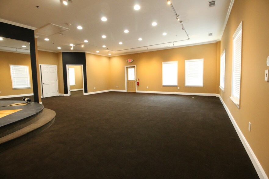 More Photos Of 367 Athens Hwy, Loganville Medical For Lease