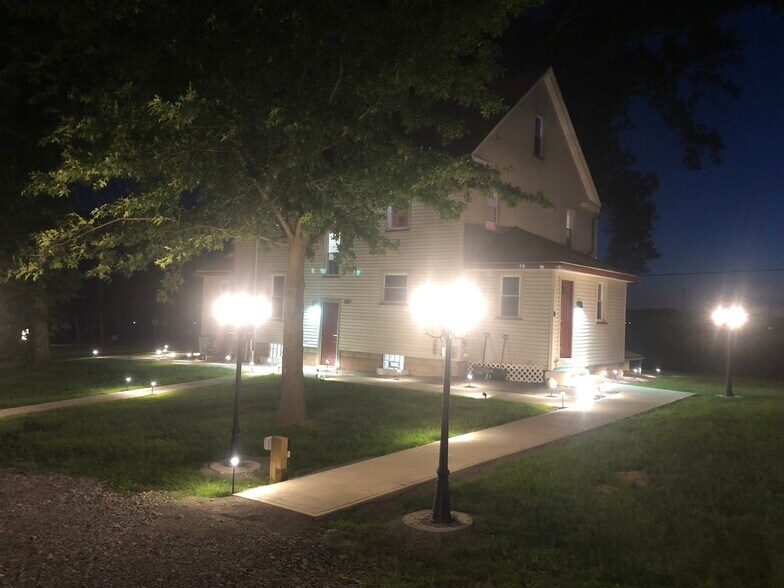 More Photos Of 5984 W South Range Rd, Salem Service For Sale