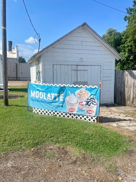 More Photos Of 801 S Main St, Blackwell Fast Food For Sale