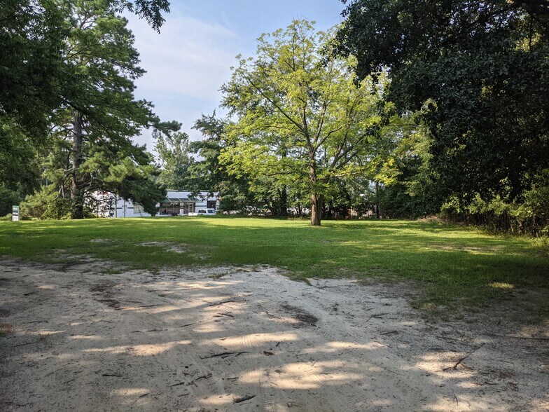 More Photos Of 517 N Main St, Fuquay Varina Land For Sale