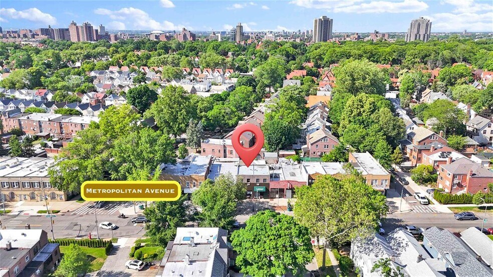 More Photos Of 10717 Metropolitan Ave, Forest Hills Flex For Sale