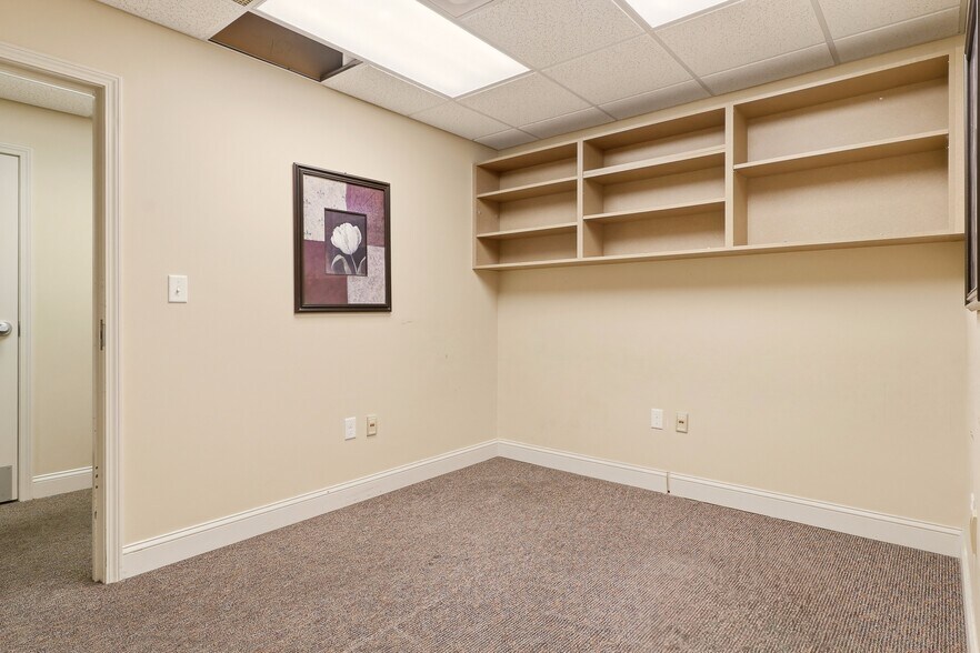 More Photos Of 9 San Bartola Dr, Saint Augustine Medical For Sale