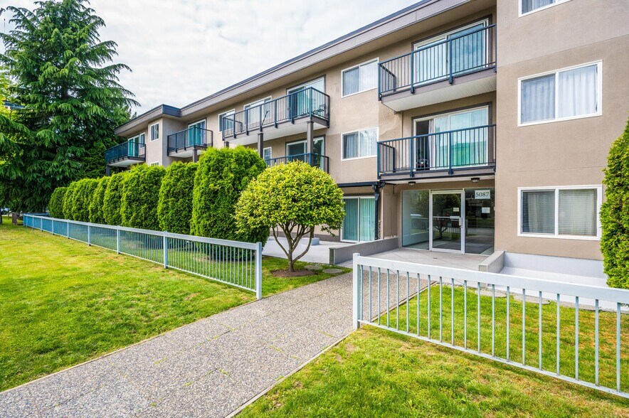 More Photos Of 5087 Irving St, Burnaby Apartments For Sale