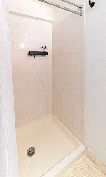 More Photos Of 236 Pinecrest Rd, Woodland Park Hospitality For Sale