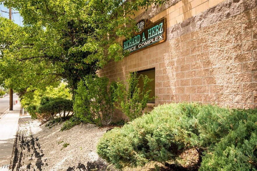 More Photos Of 1300-1390 S Curry St, Carson City Medical For Sale