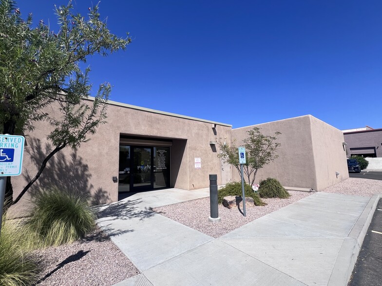 Primary Photo Of 2111 W University Dr, Mesa Medical For Sale