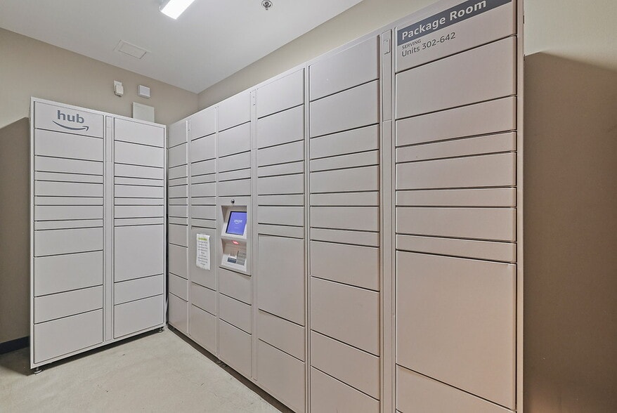 More Photos Of 2441 76th Ave SE, Mercer Island Apartments For Lease
