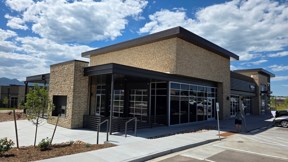 More Photos Of 9291 Highland Ridge Hts, Colorado Springs Restaurant For Lease