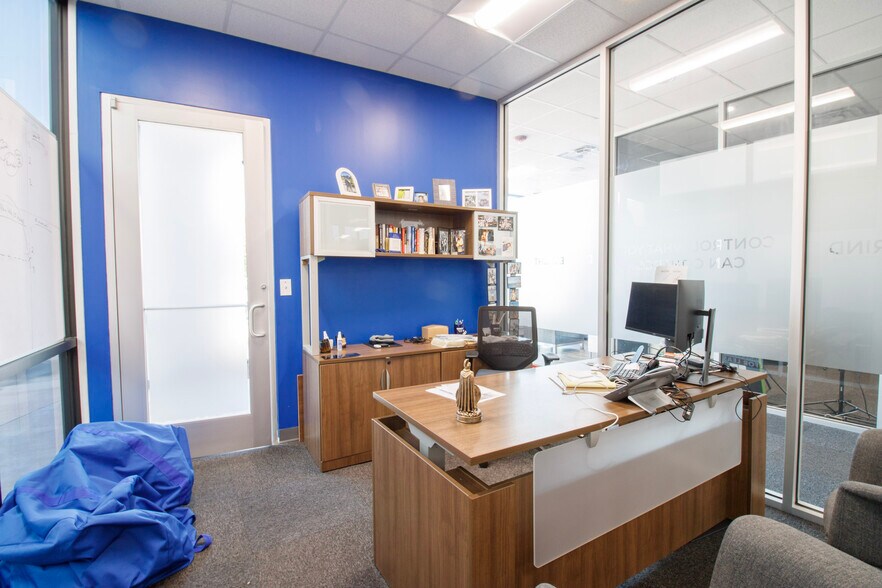 More Photos Of 350-400 Promenade Way, Sugar Land Unknown For Lease