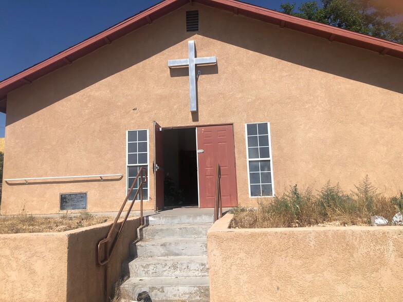 Primary Photo Of 312 N 5th Ave, Barstow Religious Facility For Sale