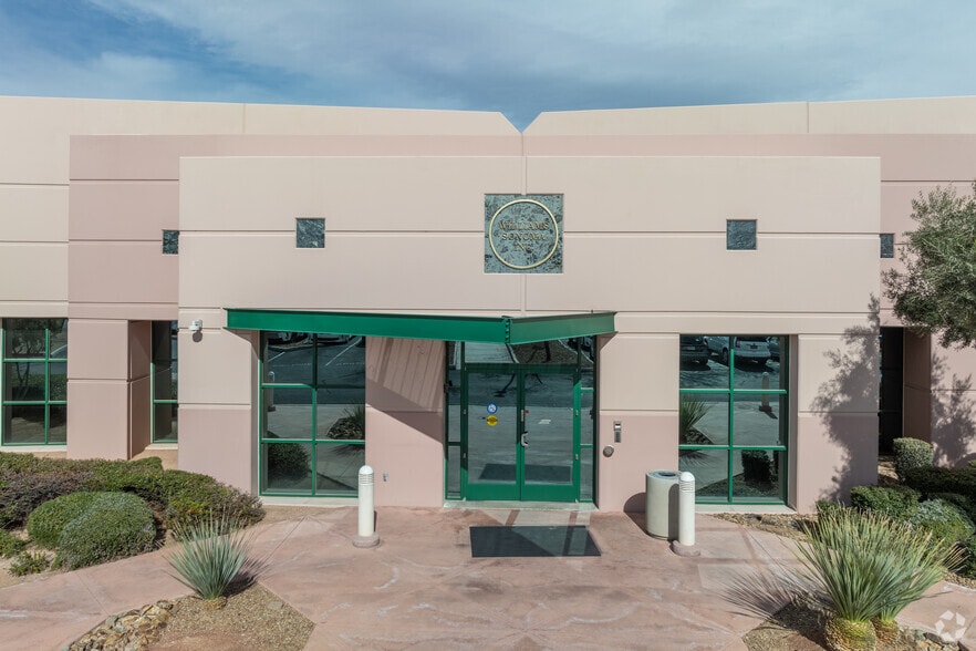 More Photos Of 10000 Covington Cross Dr, Las Vegas Medical For Lease