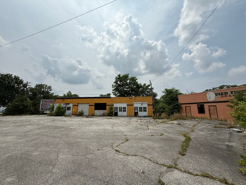 More Photos Of , Waldorf Unknown For Sale