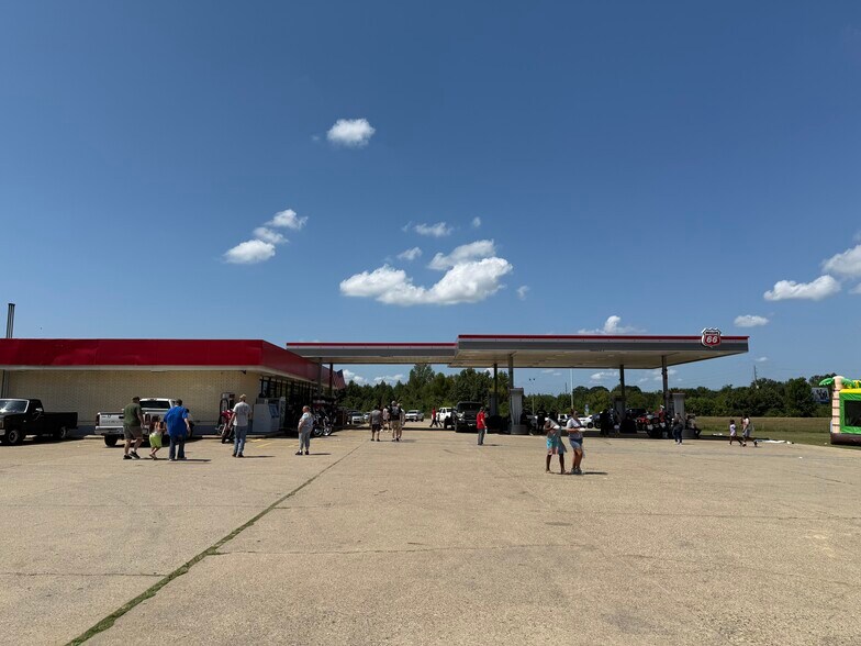 More Photos Of 407 Highway 27 Byp, Nashville Service Station For Sale