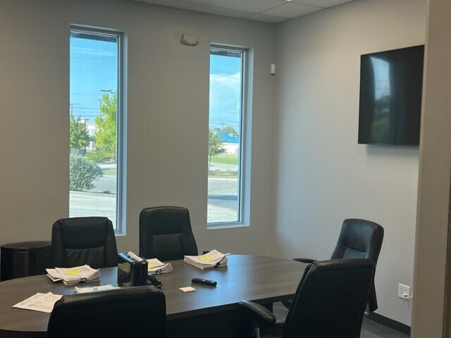 More Photos Of 5826 Hawk Springs Rd, San Antonio Warehouse For Sale