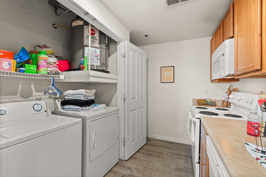 More Photos Of 1500 S Avenue K, Portales Multifamily For Sale