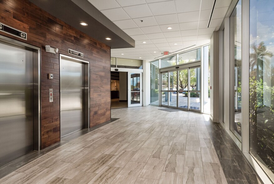 More Photos Of 2503 Del Prado Blvd S, Cape Coral Medical For Lease