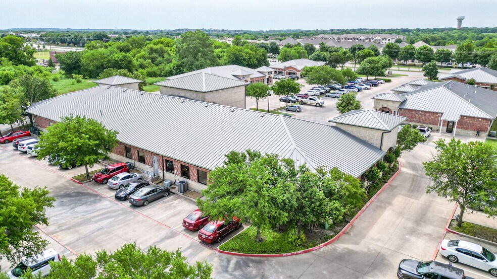 More Photos Of 1141 Keller Pky, Keller Medical For Lease