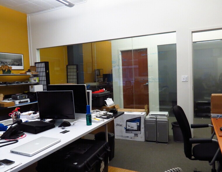 More Photos Of 98 Battery St, San Francisco Office For Lease