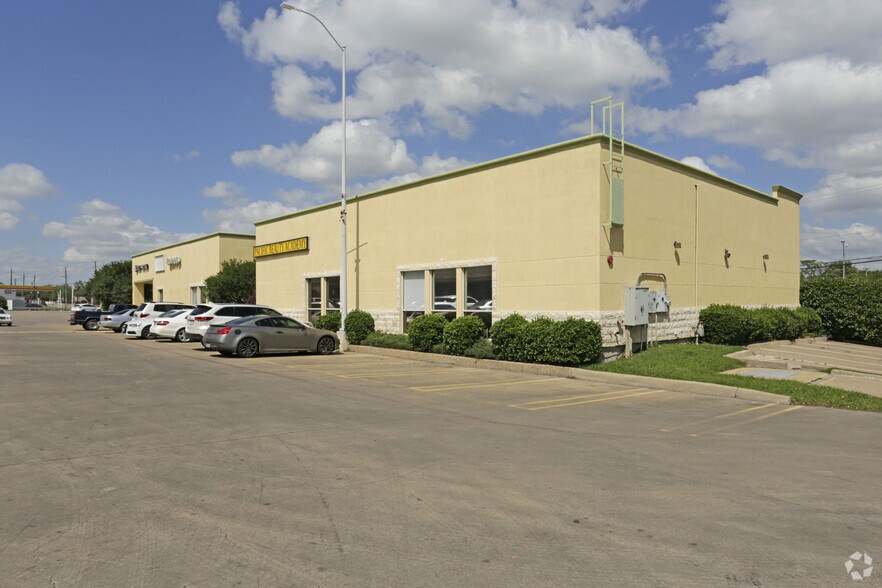 More Photos Of 12809 Audelia Rd, Dallas General Retail For Sale