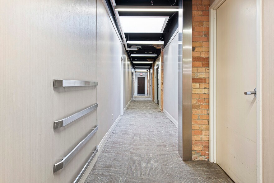 More Photos Of 411 Richmond St E, Toronto Office For Lease