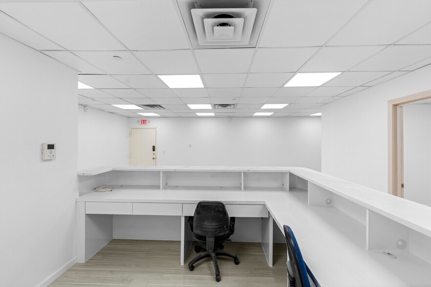 More Photos Of 134-43 Maple Ave, Flushing Apartments For Sale