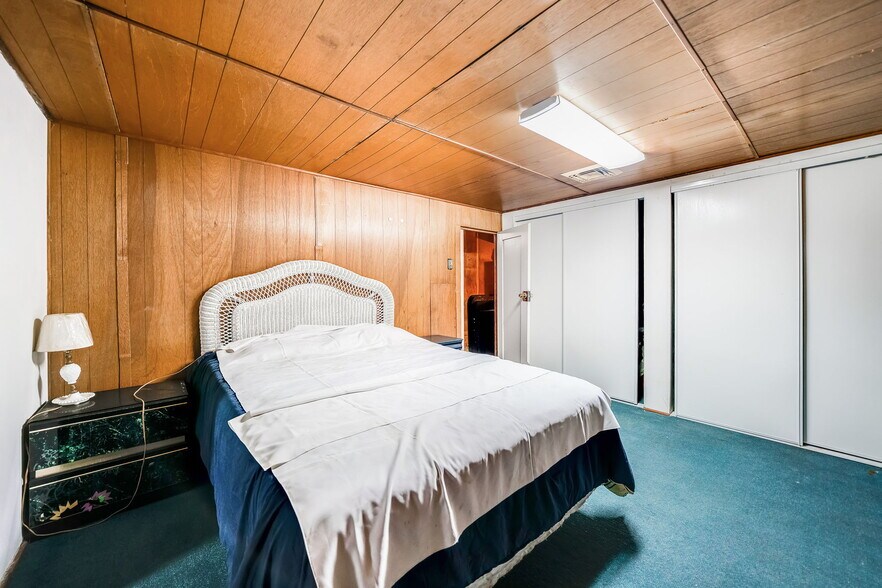 More Photos Of 11456-11464 Whittier Blvd, Whittier Restaurant For Sale