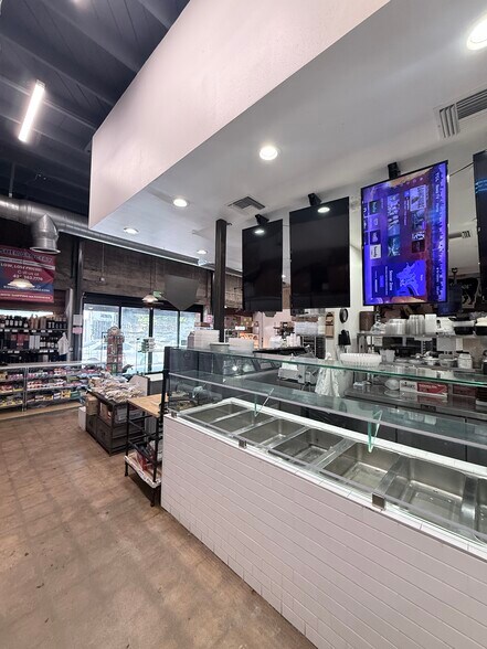 More Photos Of 8856-8858 W Pico Blvd, Los Angeles Storefront Retail Office For Lease