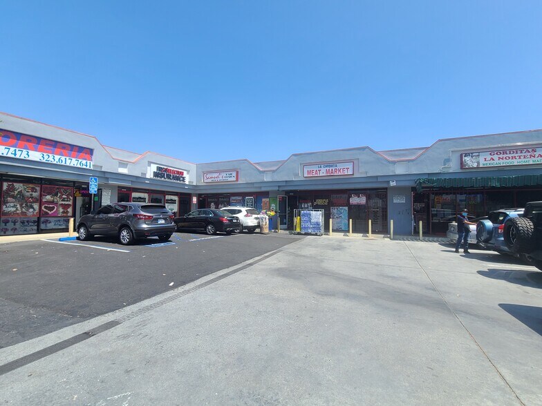 More Photos Of 3301 E Florence Ave, Huntington Park Storefront For Lease