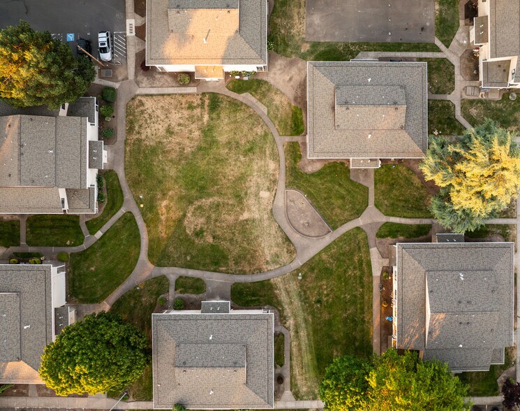 More Photos Of 2540-2594 Lee St SE, Salem Apartments For Sale