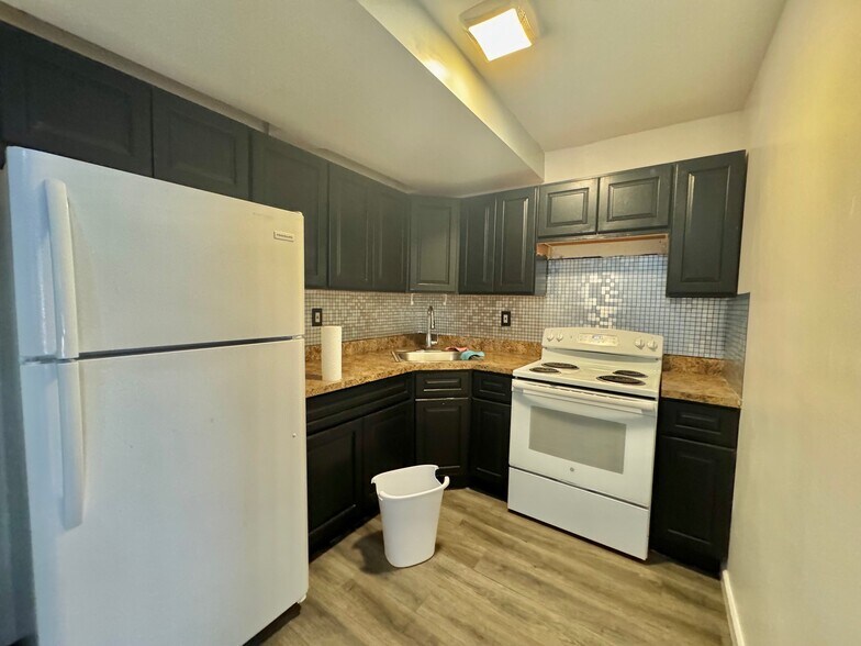 More Photos Of 27 Buchanan Pl, Bronx Apartments For Sale