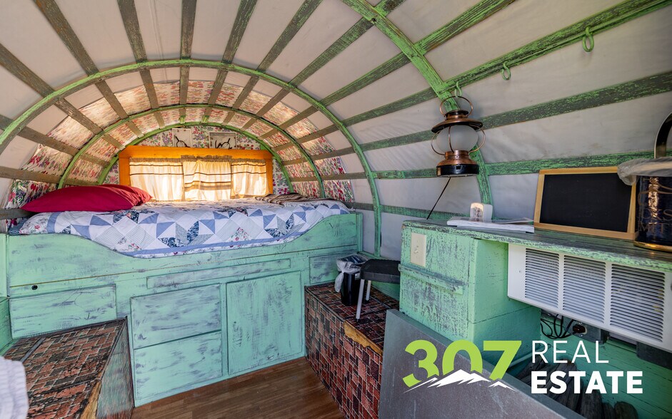 More Photos Of 30 Nielson Trl, Cody Hospitality For Sale