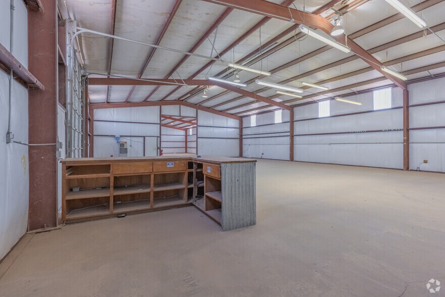More Photos Of 3401 E State Highway 158, Midland Warehouse For Lease