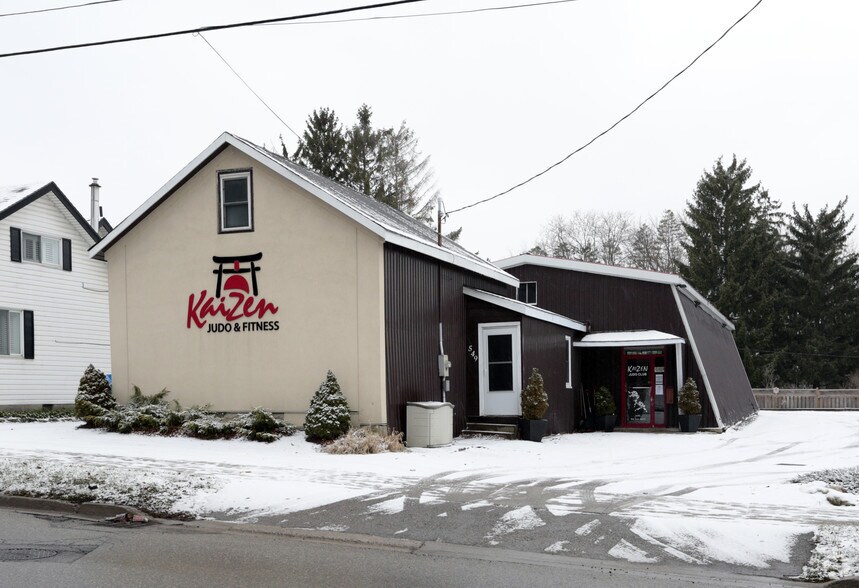 Primary Photo Of 549 Lancaster St W, Kitchener Freestanding For Lease