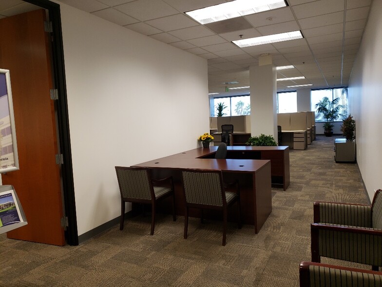 More Photos Of 4200 Concours, Ontario Office For Lease