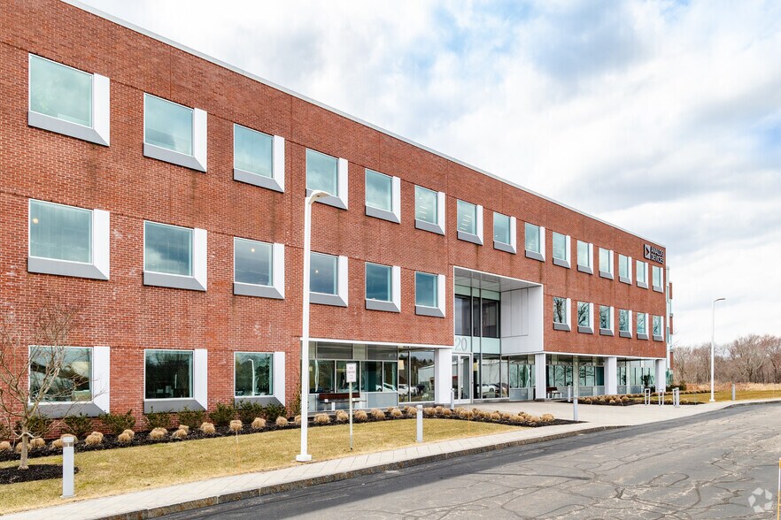 More Photos Of 720 University Ave, Norwood Office For Lease