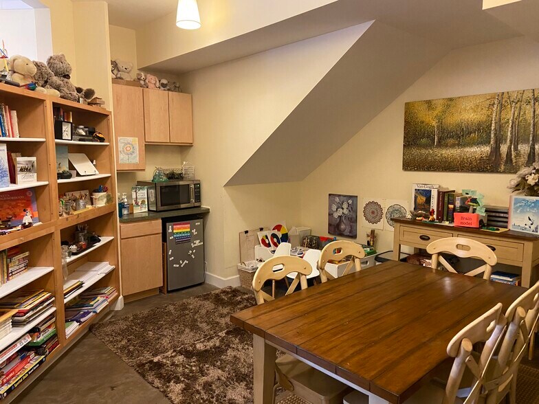 More Photos Of 4680 Broadway St, Boulder Office For Lease