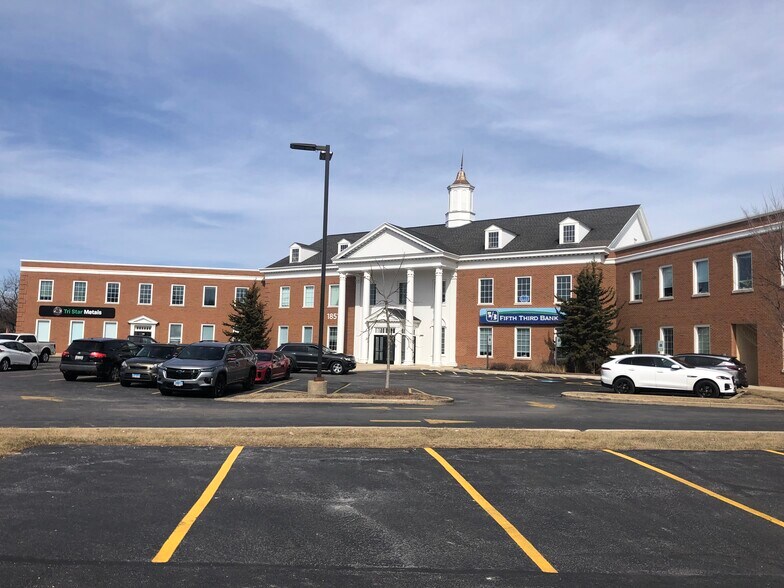Primary Photo Of 1851 W Galena Blvd, Aurora Bank For Lease