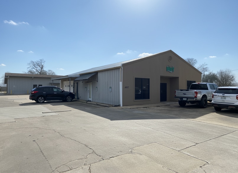 More Photos Of 4953 Big Lake, Lake Charles Office For Sale