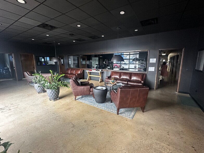 More Photos Of 2200 S Prospect Ave, Oklahoma City Manufacturing For Sale