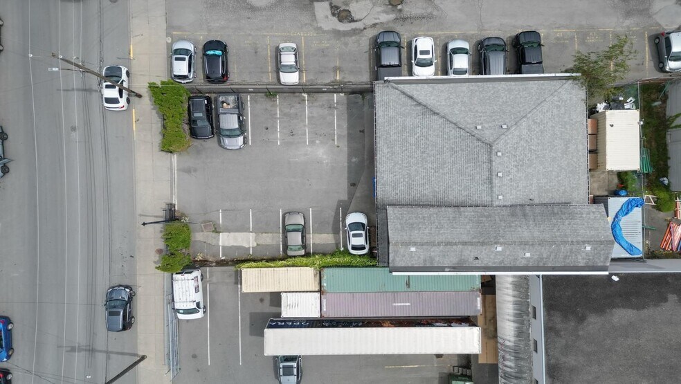 More Photos Of 639 Pembroke St, Victoria Industrial For Sale