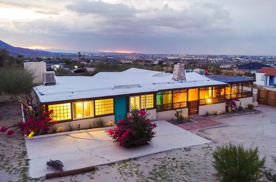 More Photos Of 74707 Sunset Dr, Twentynine Palms Specialty For Sale