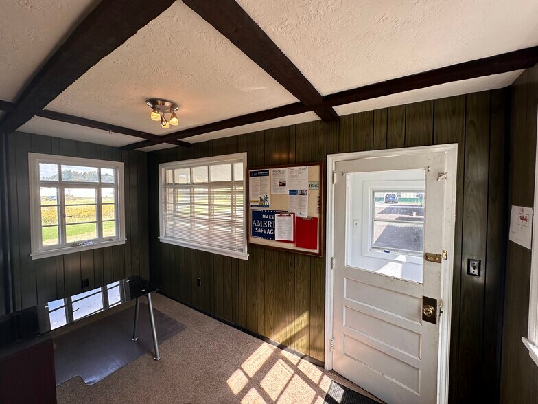More Photos Of 4499 Mt Royal Blvd, Allison Park Office For Sale
