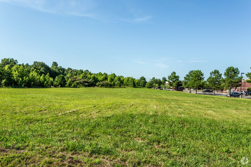 More Photos Of 9195 Crestwyn Hills Dr, Germantown Land For Sale