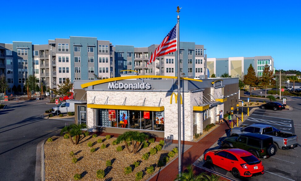 Primary Photo Of 14902 Narcoossee Rd, Orlando Restaurant For Sale