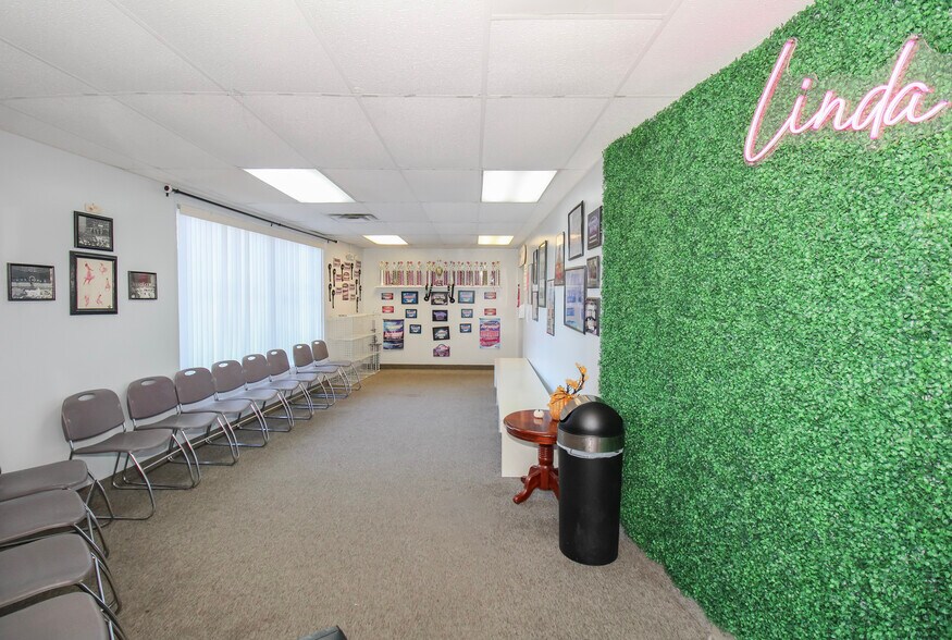 More Photos Of 2801 Columbus Ave, Sandusky Freestanding For Sale