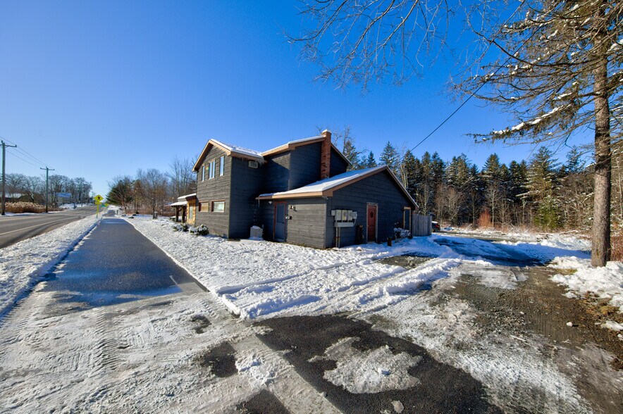 More Photos Of 2930 Rt 43, Averill Park Restaurant For Sale