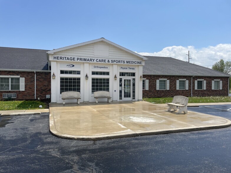 More Photos Of 1069 Klotz Rd, Bowling Green Medical For Lease