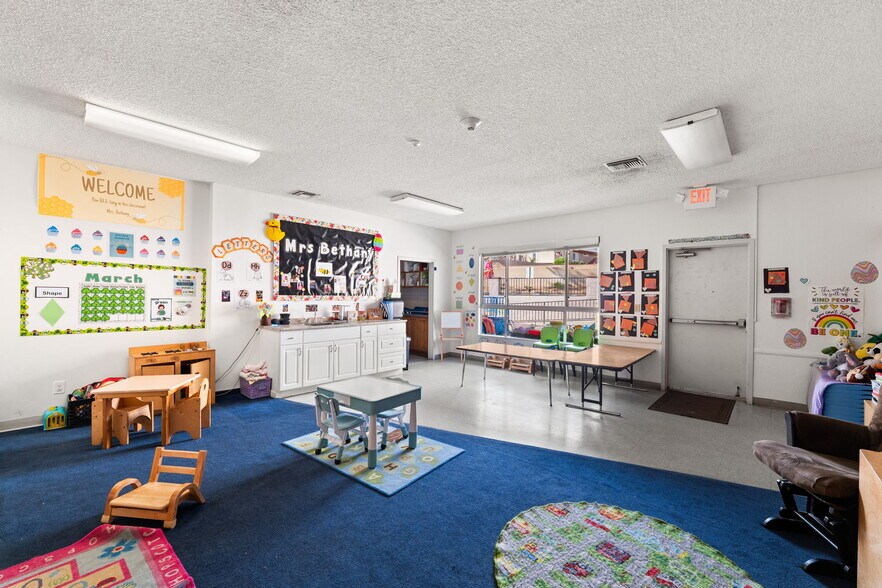 More Photos Of 9944 Highland Ave, Rancho Cucamonga Religious Facility For Lease